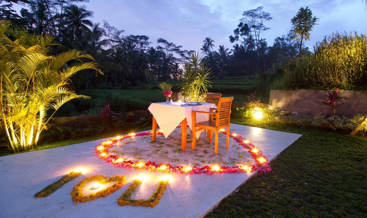 Vrindavan Ubud Villa Тегалаланг Екстериор снимка