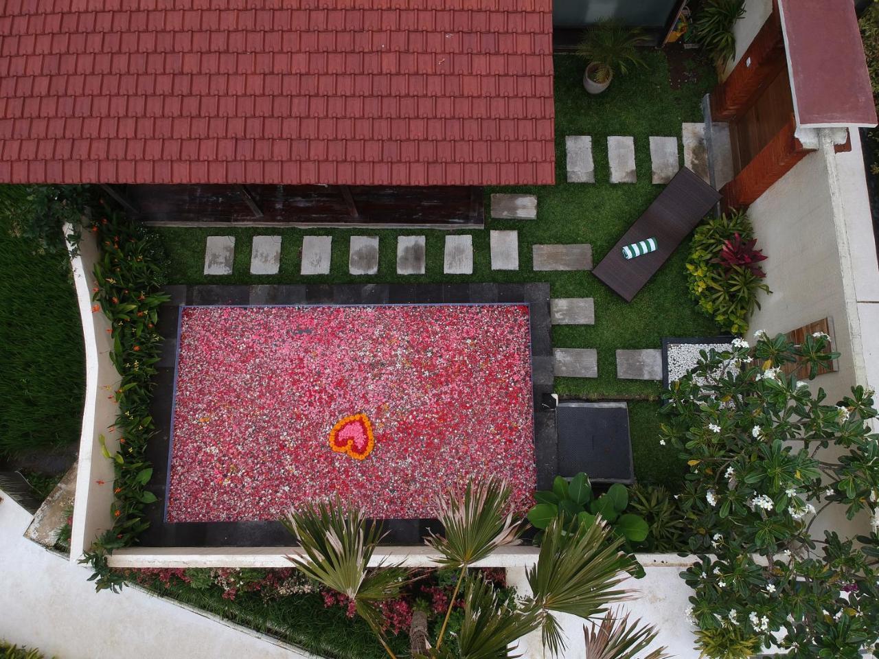 Vrindavan Ubud Villa Тегалаланг Екстериор снимка