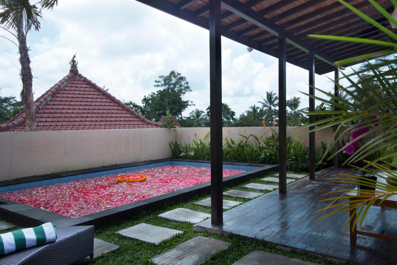 Vrindavan Ubud Villa Тегалаланг Екстериор снимка