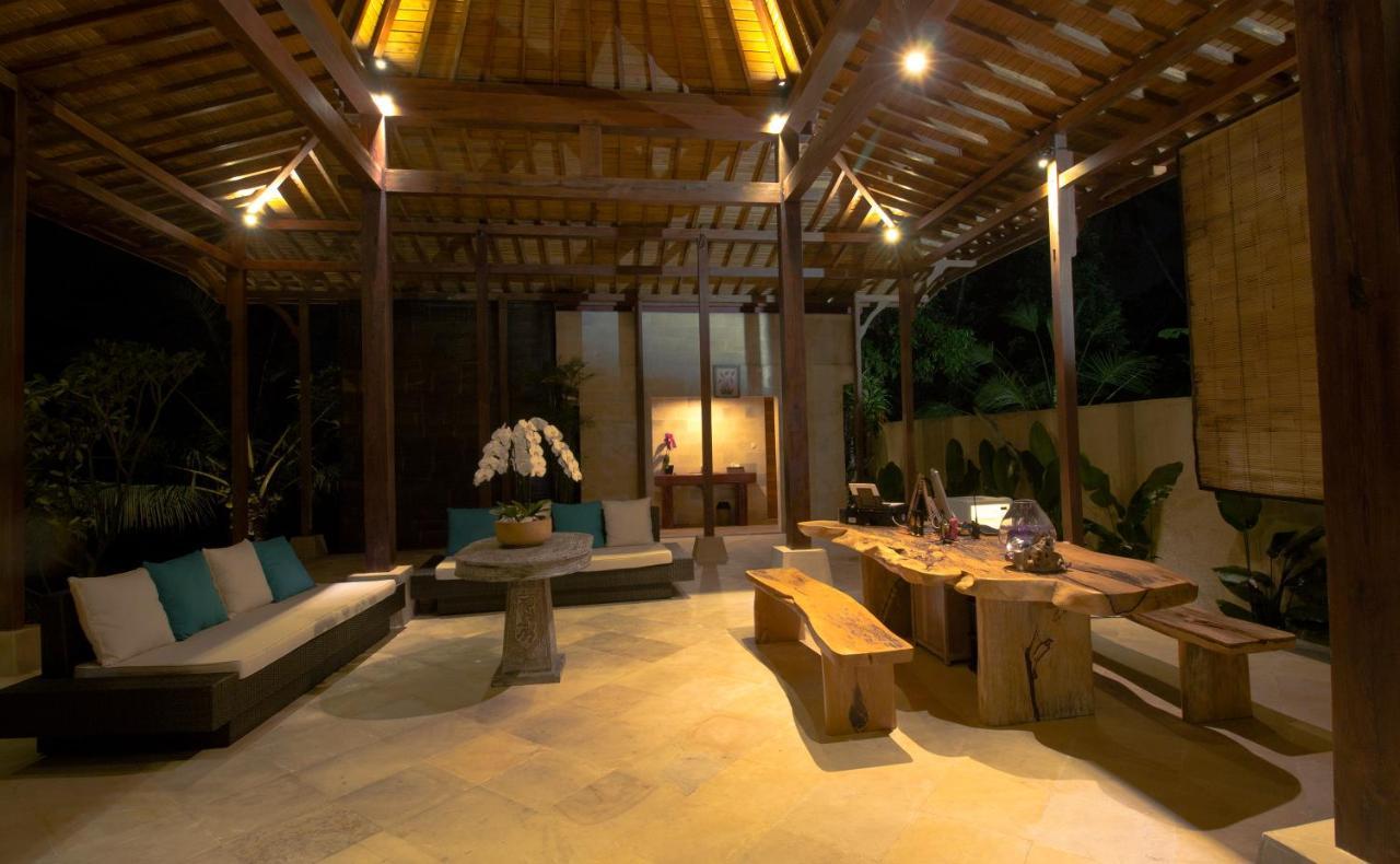 Vrindavan Ubud Villa Тегалаланг Екстериор снимка